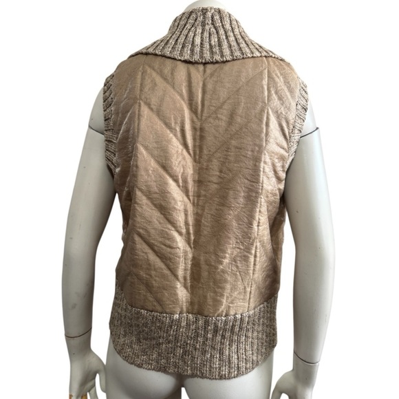 ST JOHN SPORT Gold Quilted Vest Ribbed Knit Detail Women Small NWOT - Picture 9 of 12